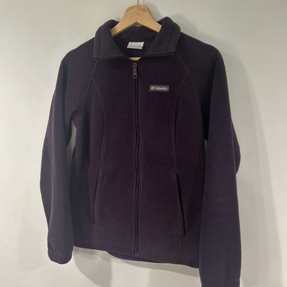 Columbia Fullzip Jacket Women Size Small Color Purple